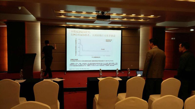 研究生保过班与普通班：背后的区别与考量**